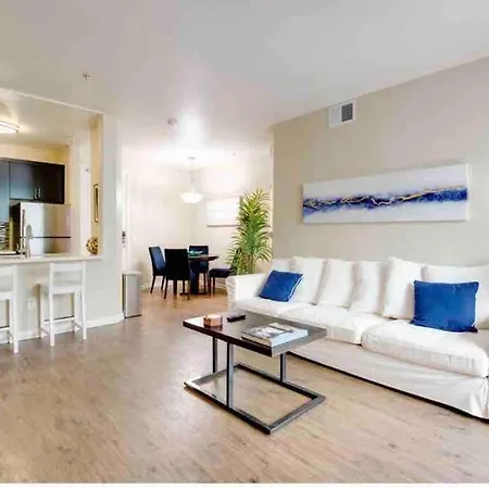The Nest A Spacious 1 Bedroom Apartment With A Pool View